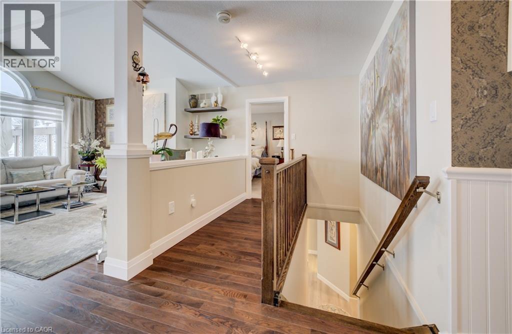 130 BRIDGE Crescent - Image 22