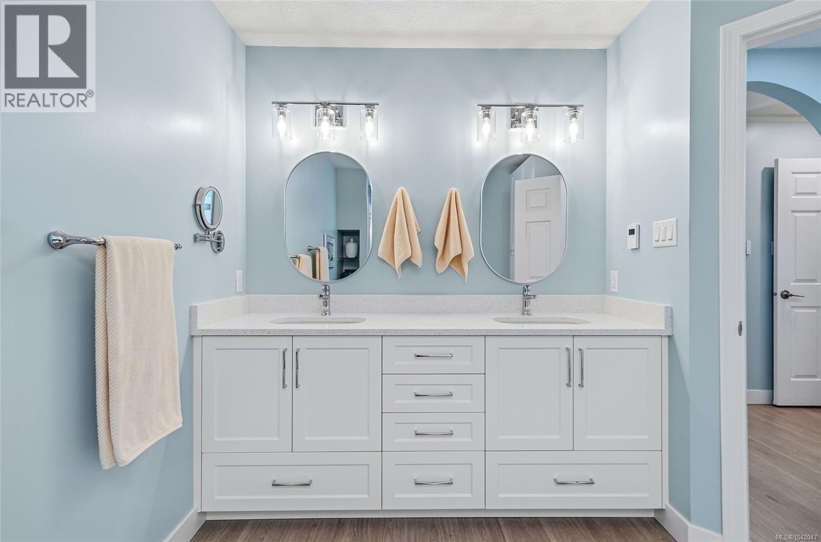 #9 2655 Andover Rd - Image 18