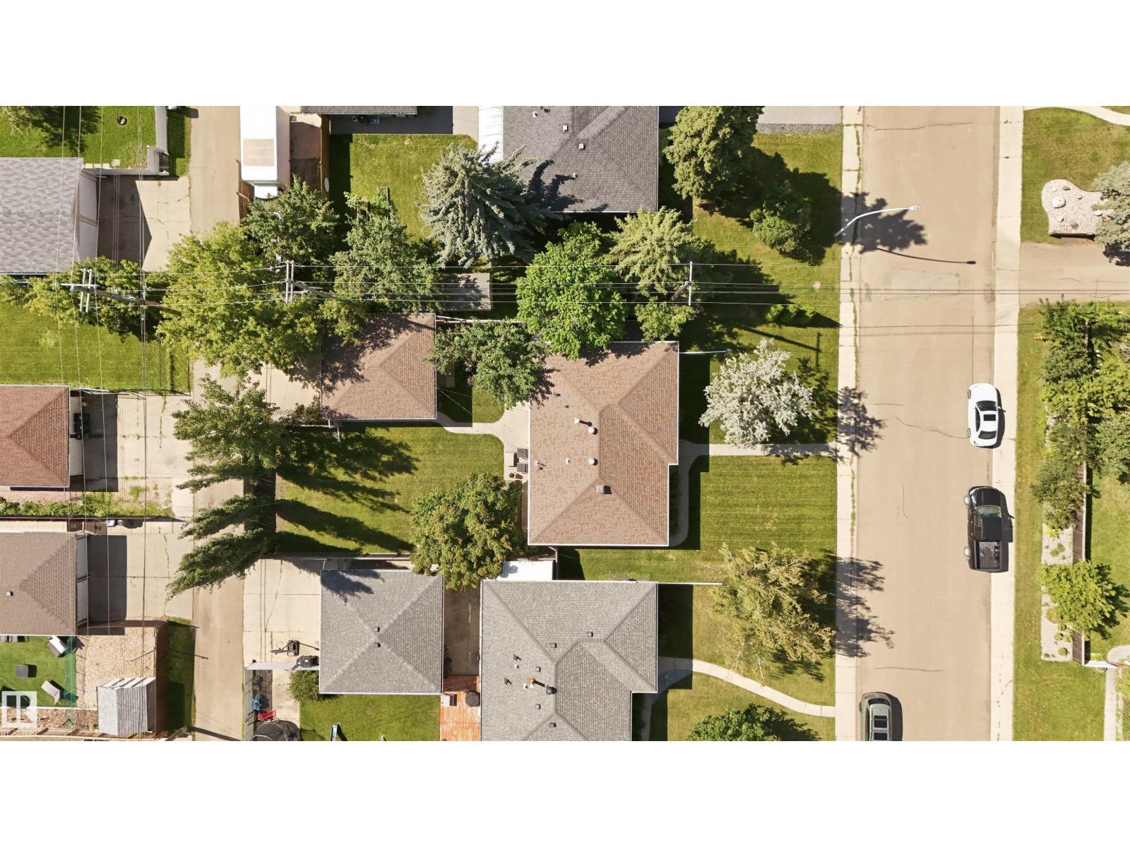 6015 92A AV NW - Image 44