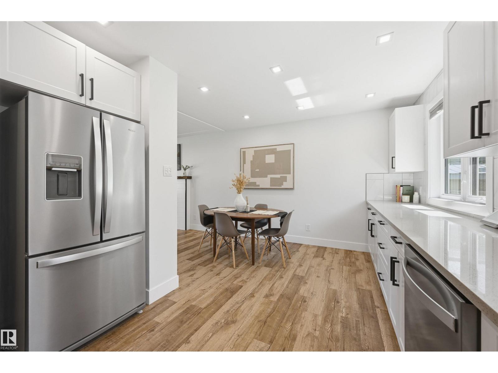 6015 92A AV NW - Image 16