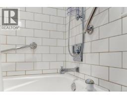 203 945 Mcclure St, Victoria, BC V8V3E8 Photo 27