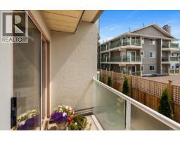 203 945 Mcclure St, Victoria, BC V8V3E8 Photo 24