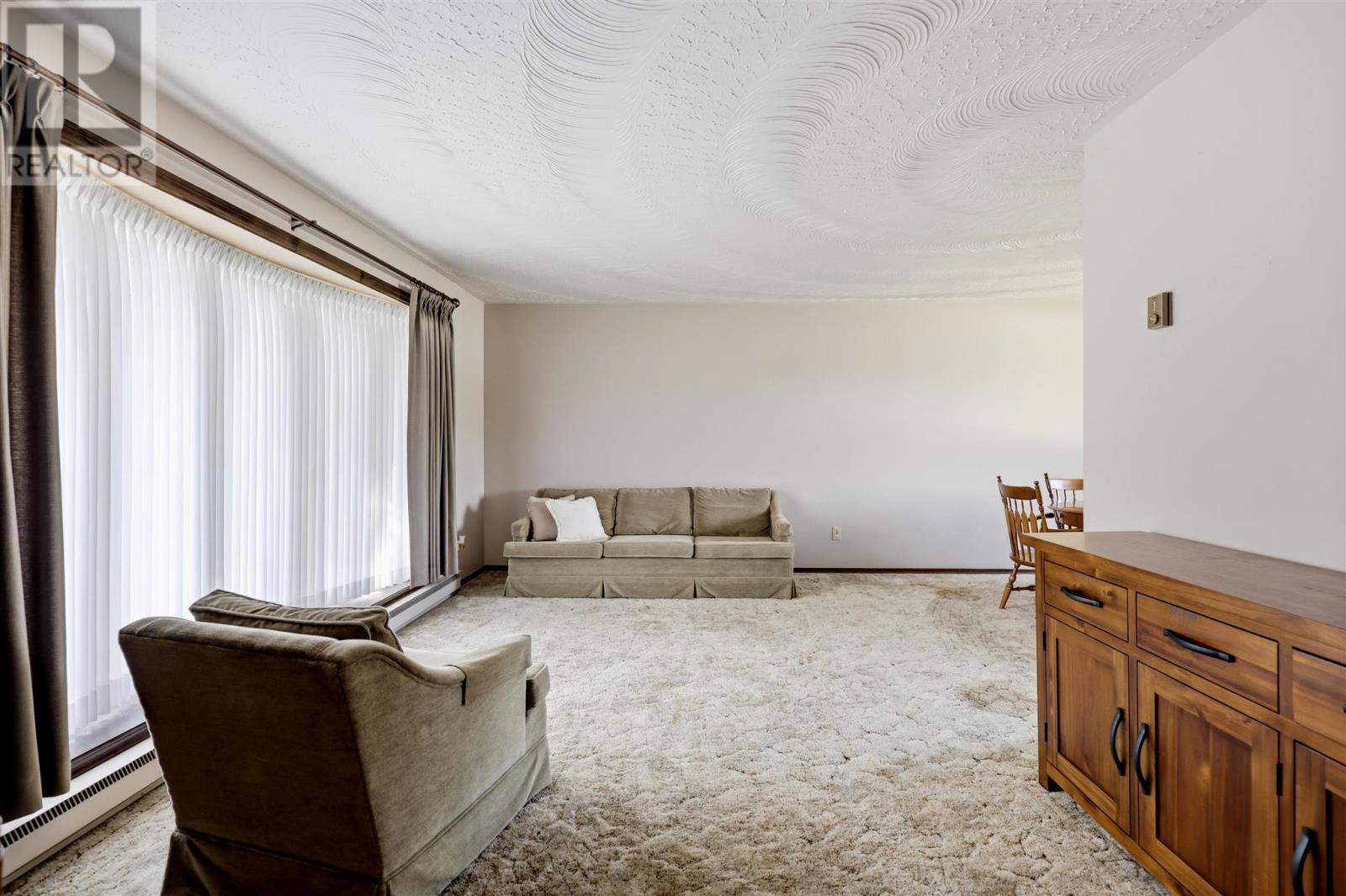 40 NORDEN CRES - Image 12