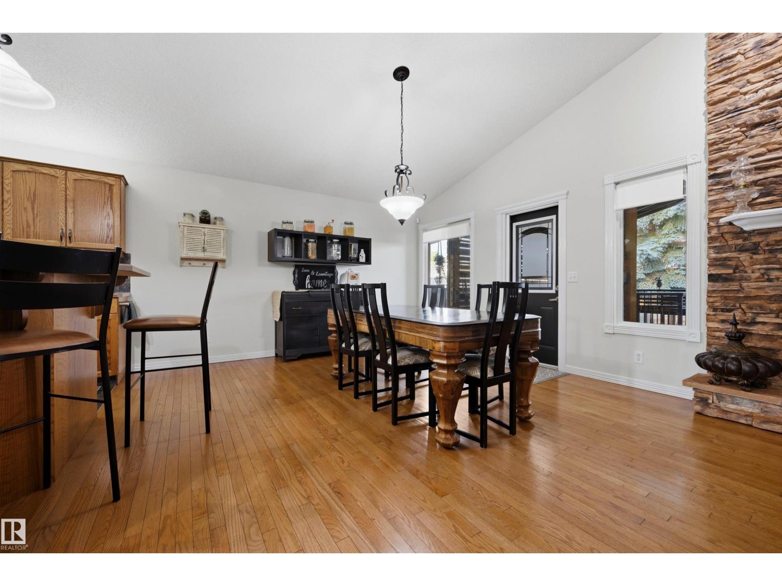 15552 49 ST NW - Image 17