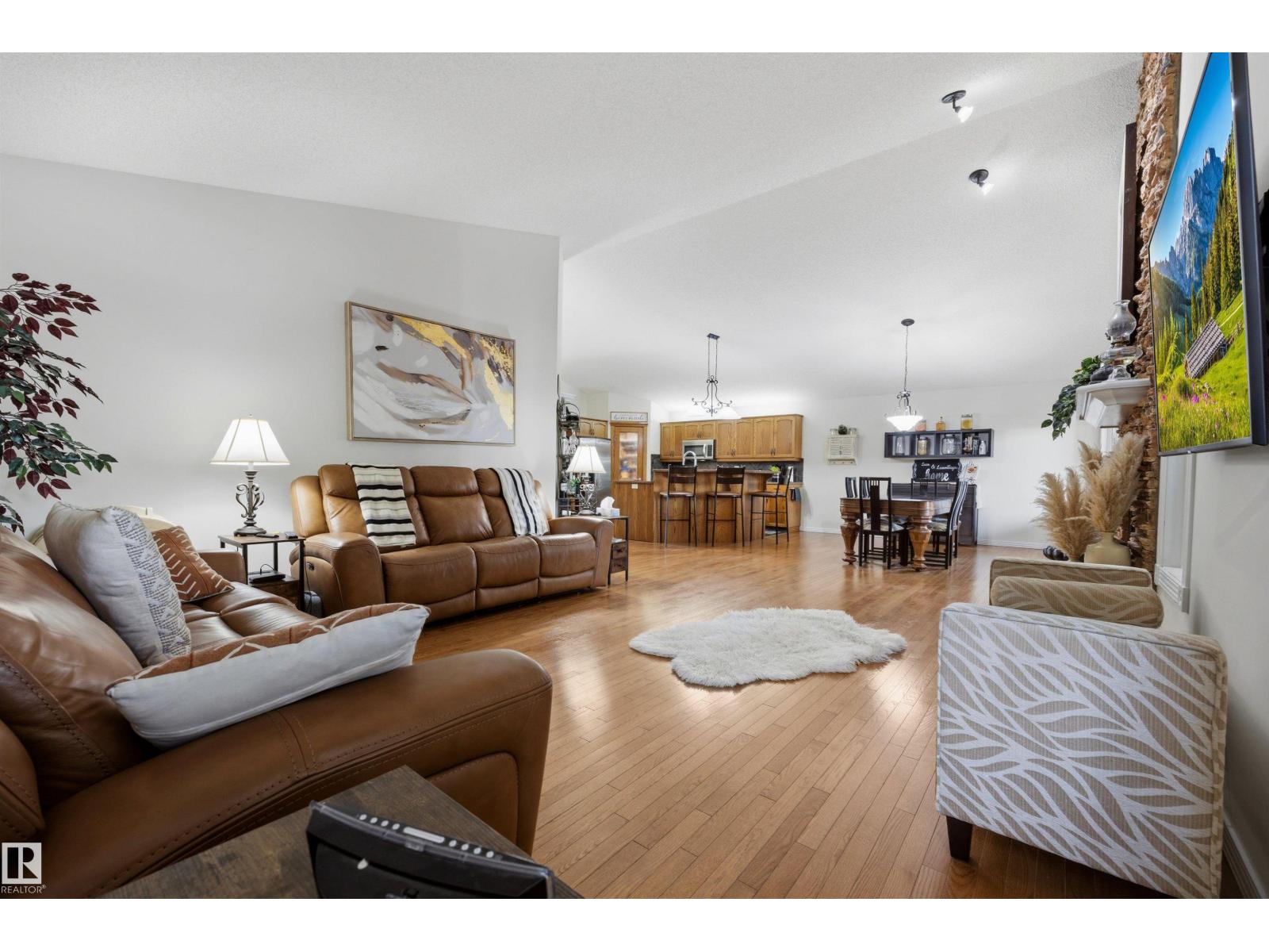 15552 49 ST NW - Image 16