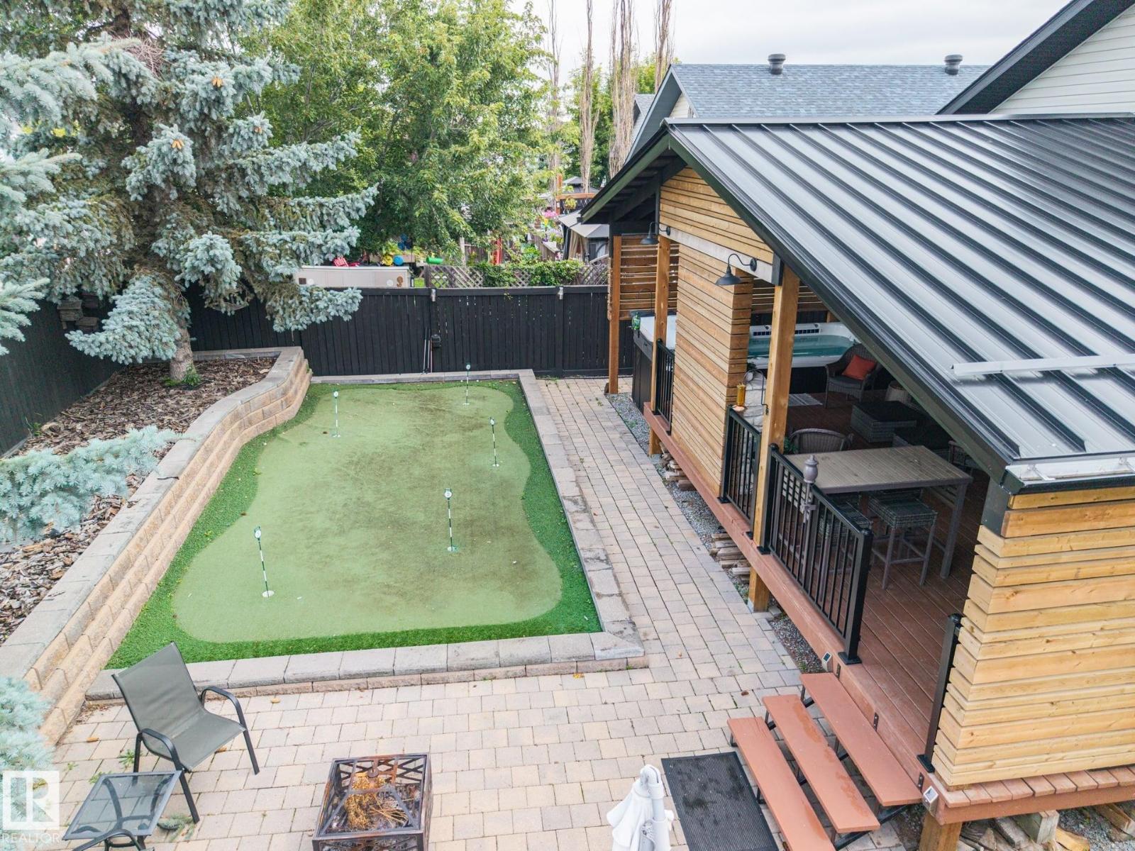 15552 49 ST NW - 44