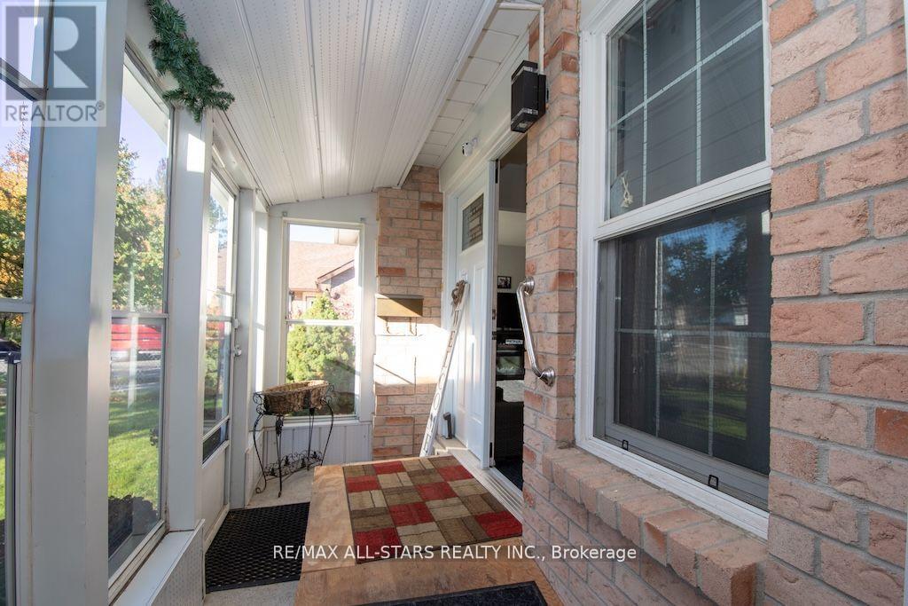 176 ELGIN STREET - Image 42