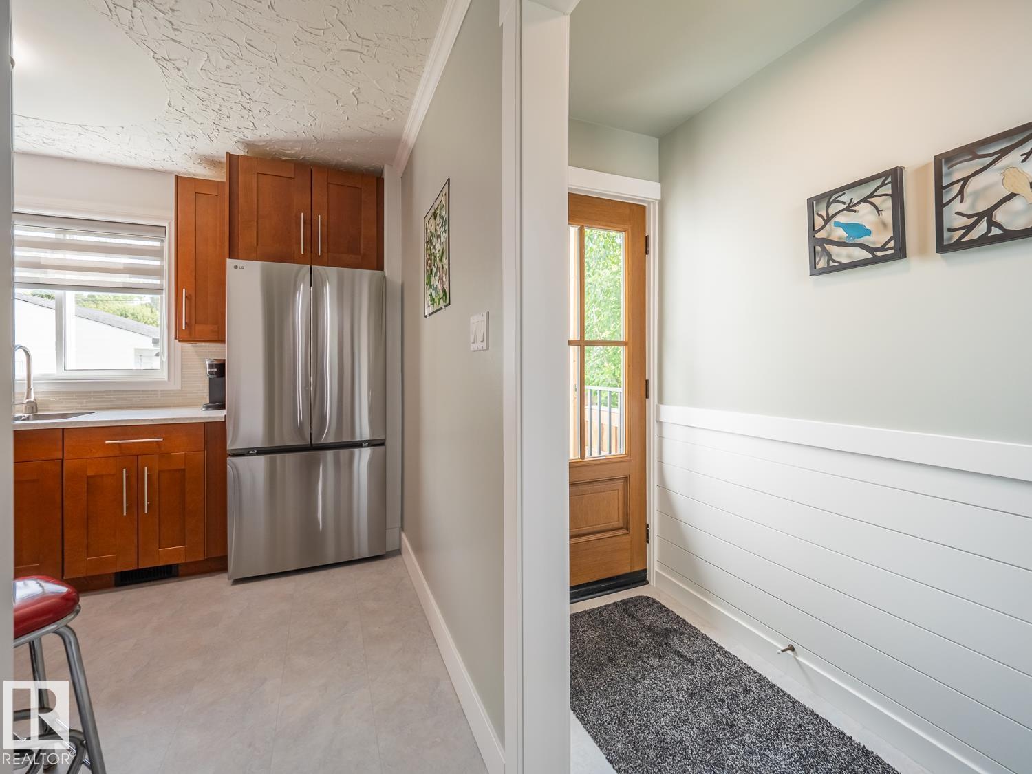 10511 68 AV NW - Image 24