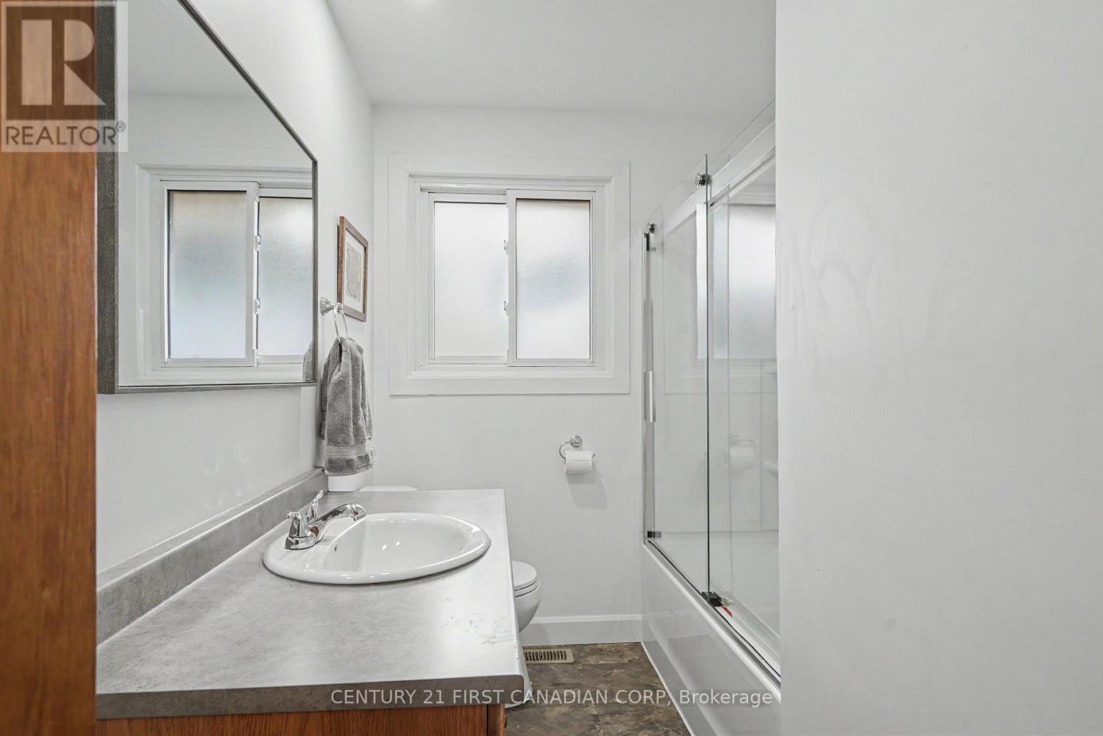 44 DALE DRIVE - Image 17