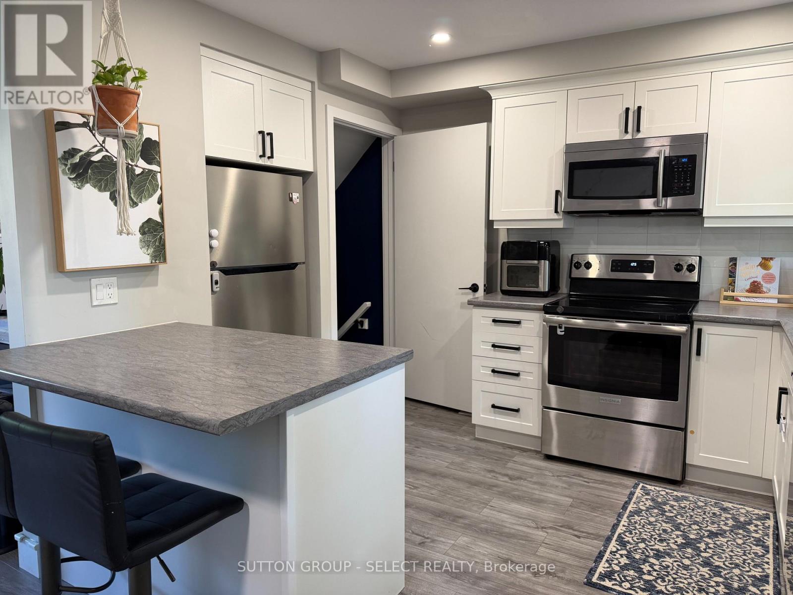 #26 825 DUNDALK DRIVE - Image 7