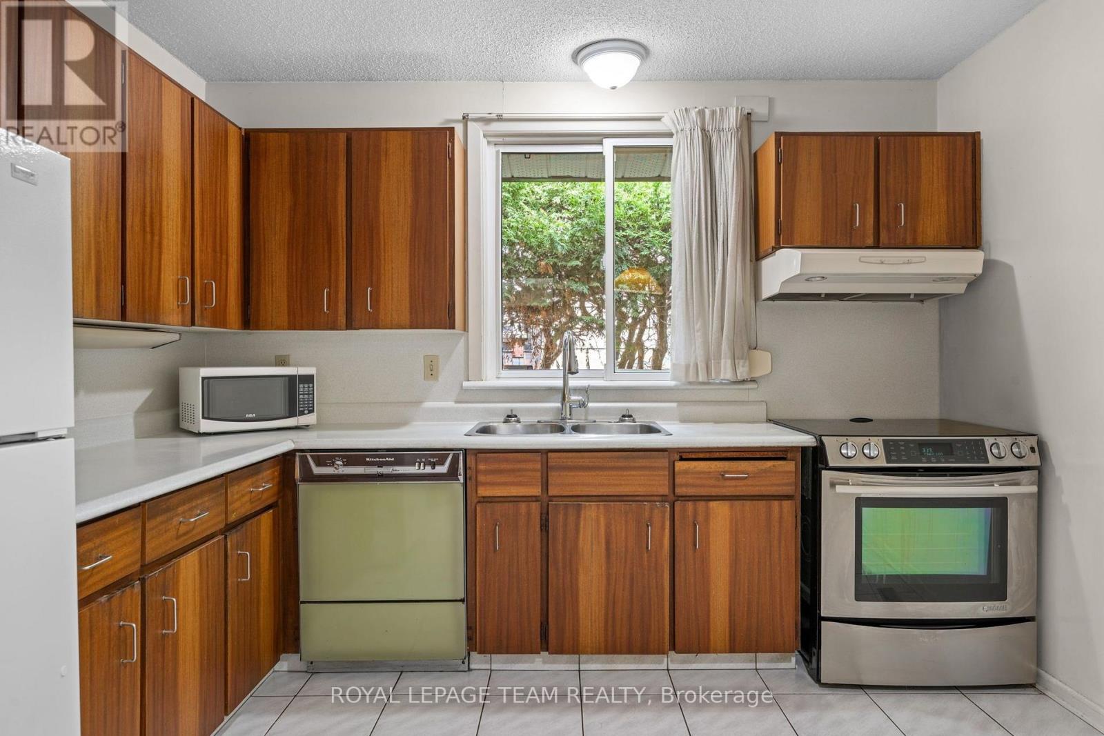 1380 MARCHAND STREET - Image 12