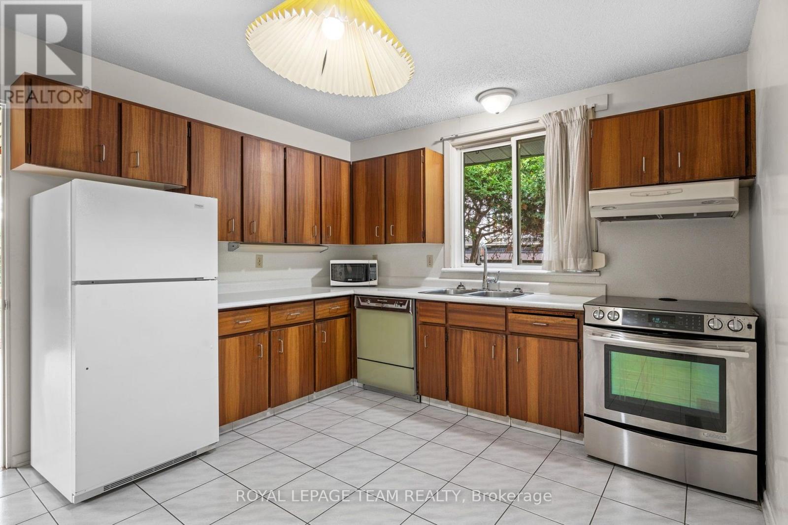 1380 MARCHAND STREET - Image 13
