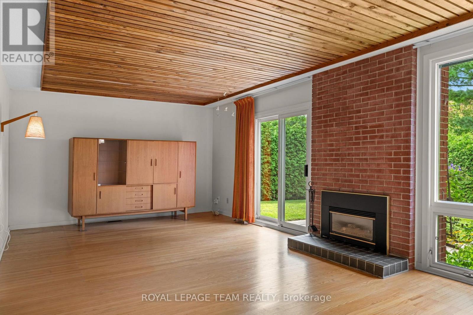 1380 MARCHAND STREET - 6