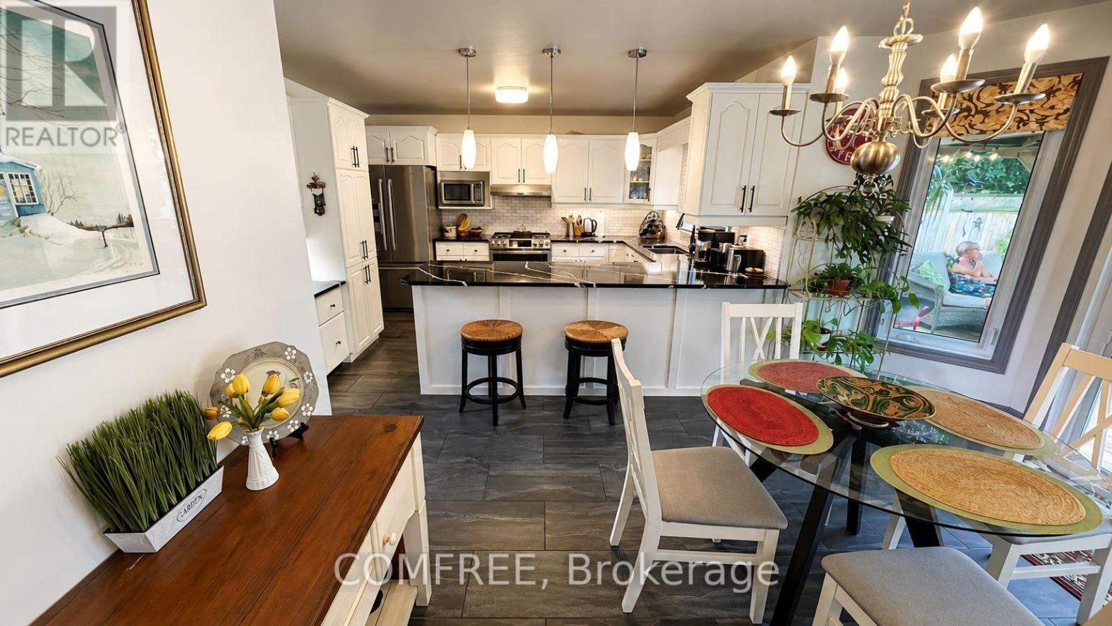 10 SINCLAIR CRESCENT - Image 7