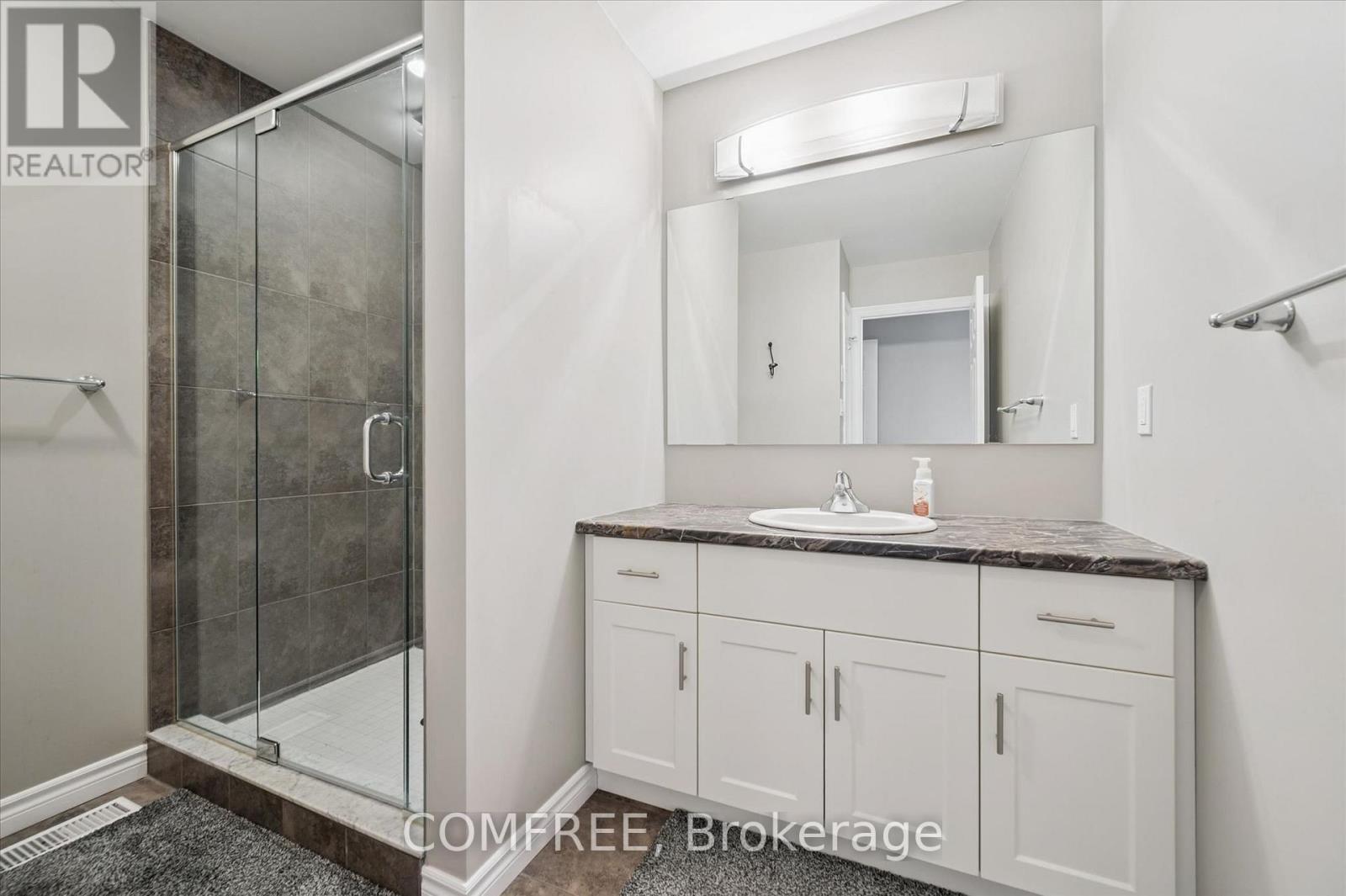 235 SPENCER DRIVE - Image 24