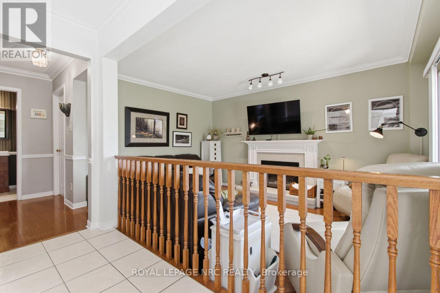 26 STRADA BOULEVARD - 15