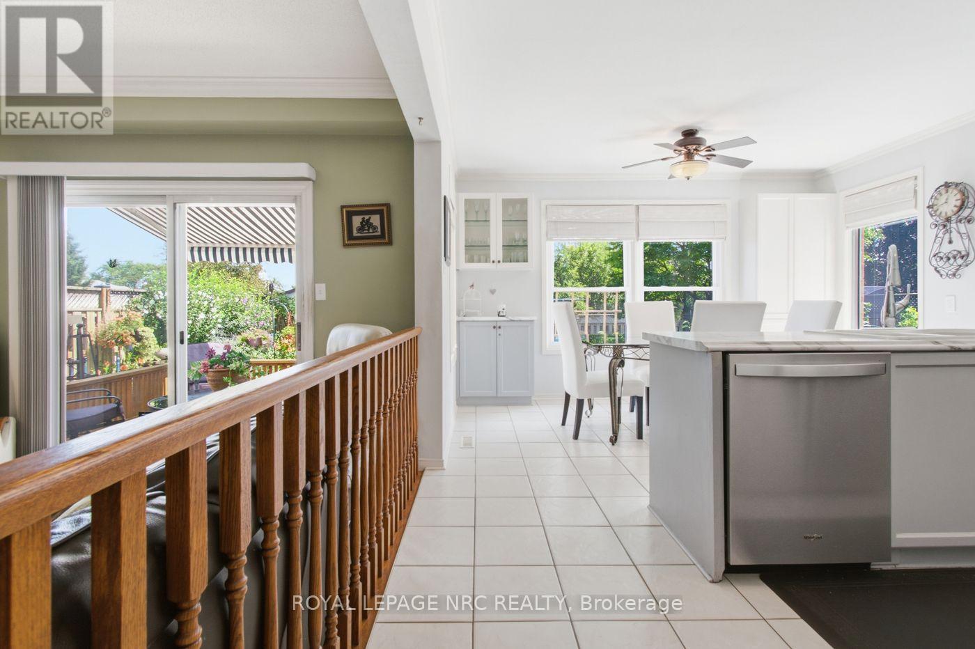 26 STRADA BOULEVARD - Image 16