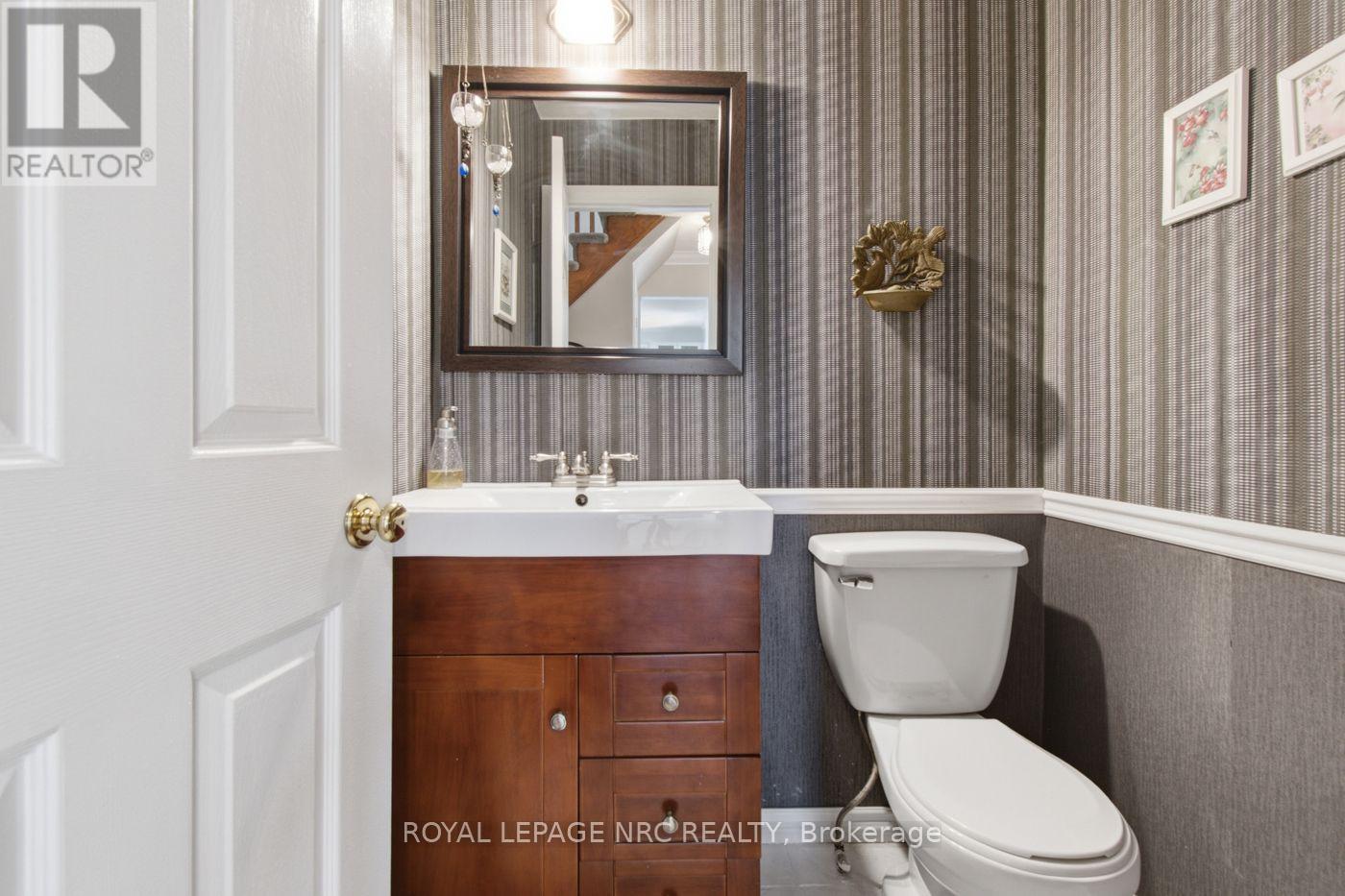 26 STRADA BOULEVARD - Image 20