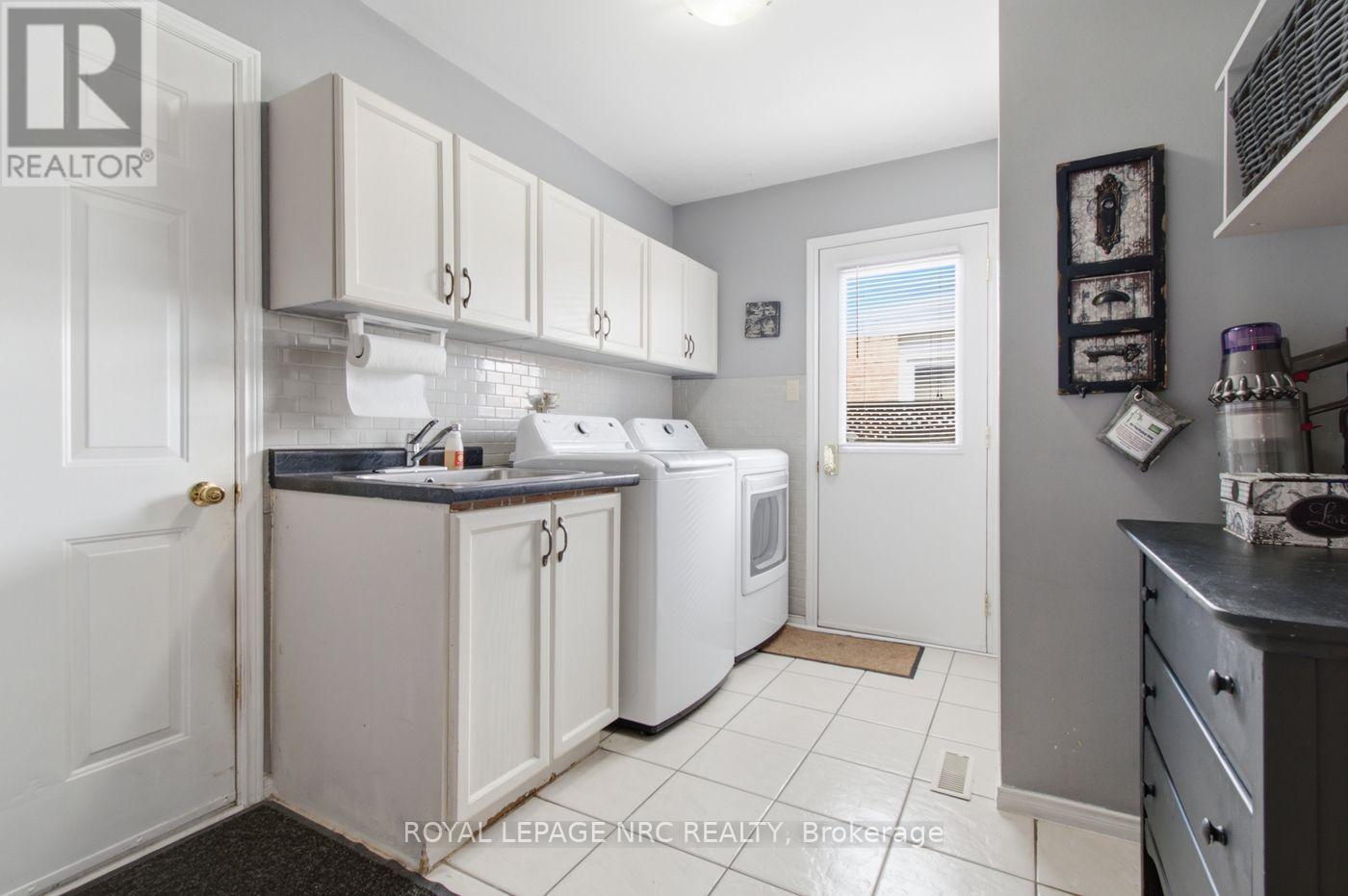 26 STRADA BOULEVARD - Image 21