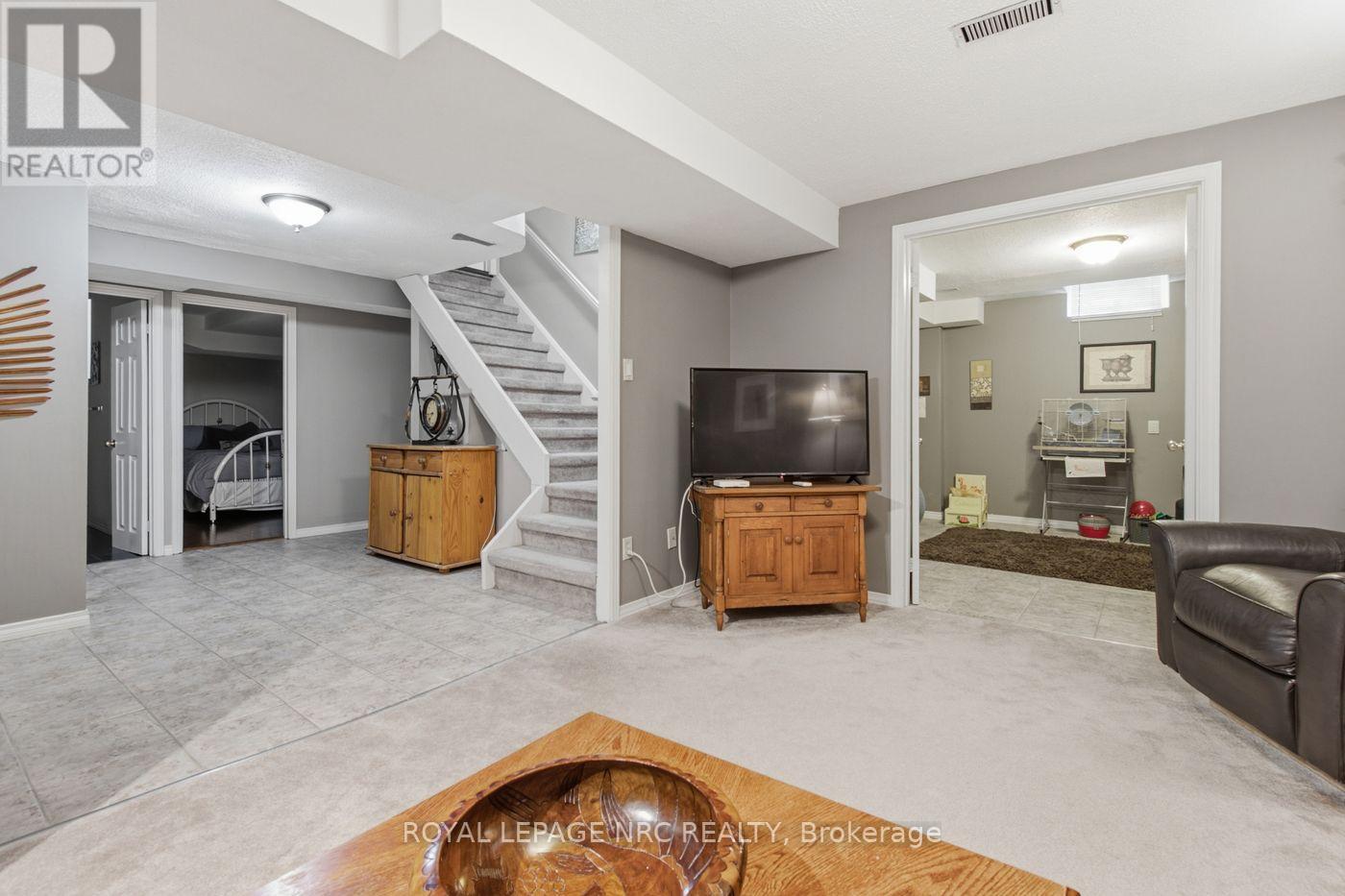 26 STRADA BOULEVARD - Image 34