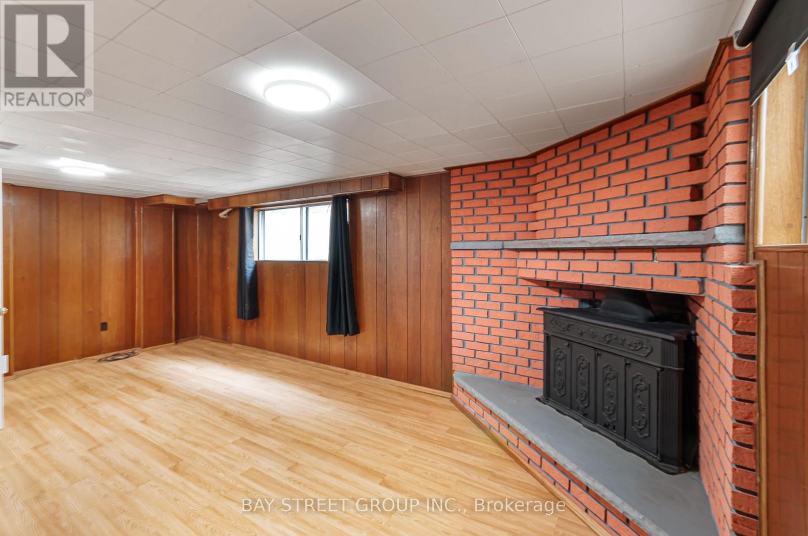 89 MINTWOOD DRIVE - 21