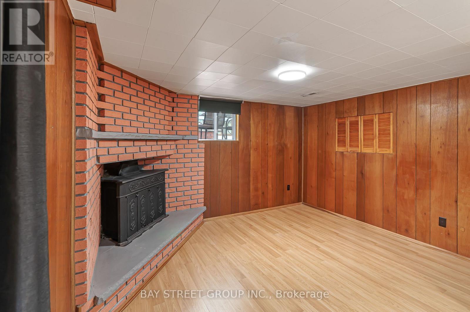 89 MINTWOOD DRIVE - 22