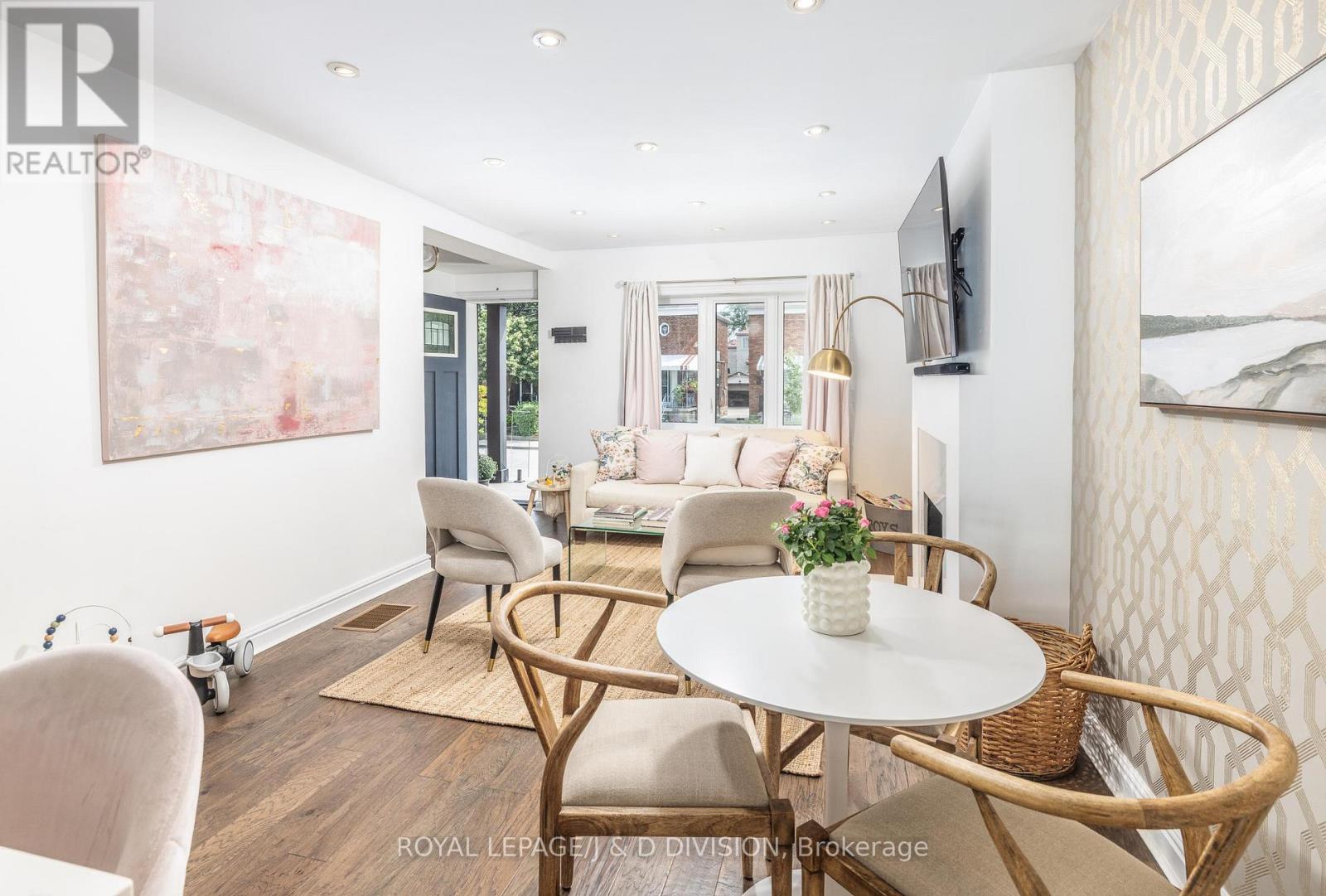 6 LANKIN BOULEVARD - 13