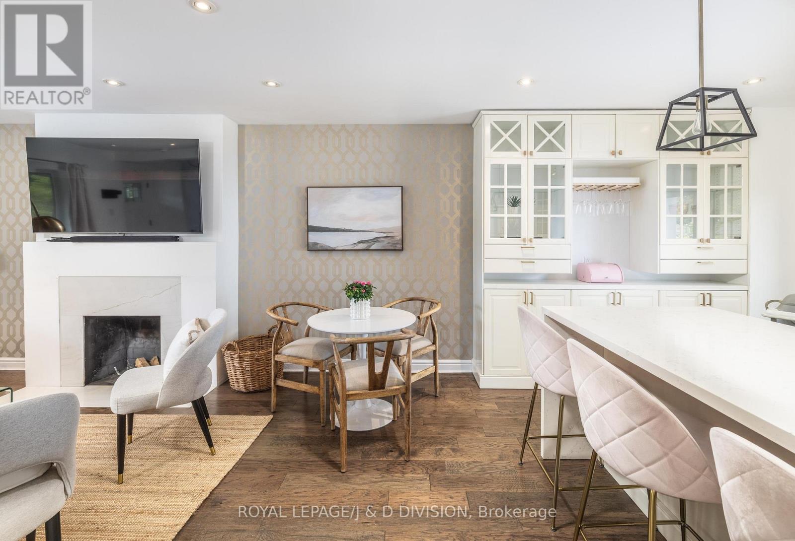 6 LANKIN BOULEVARD - 15