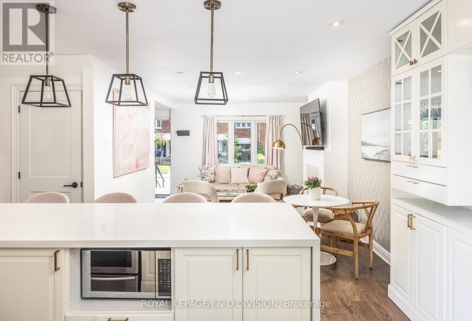 6 LANKIN BOULEVARD - Image 27