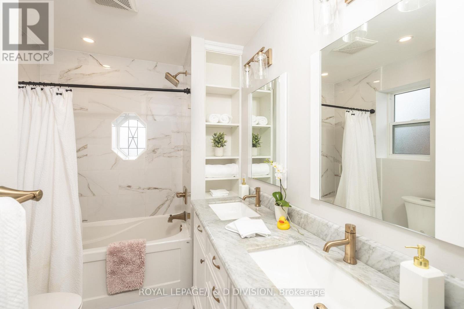 6 LANKIN BOULEVARD - Image 34