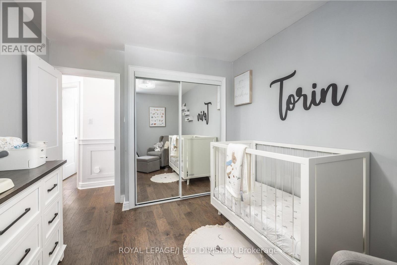 6 LANKIN BOULEVARD - 38