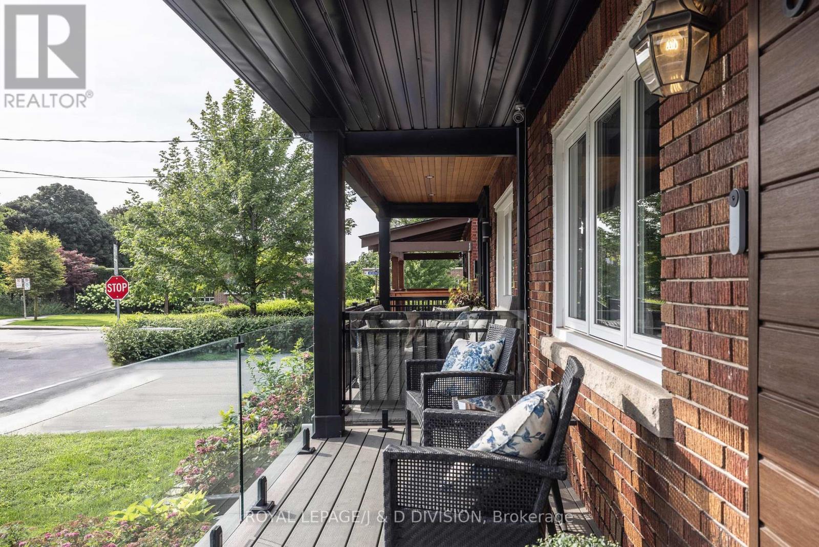 6 LANKIN BOULEVARD - 4
