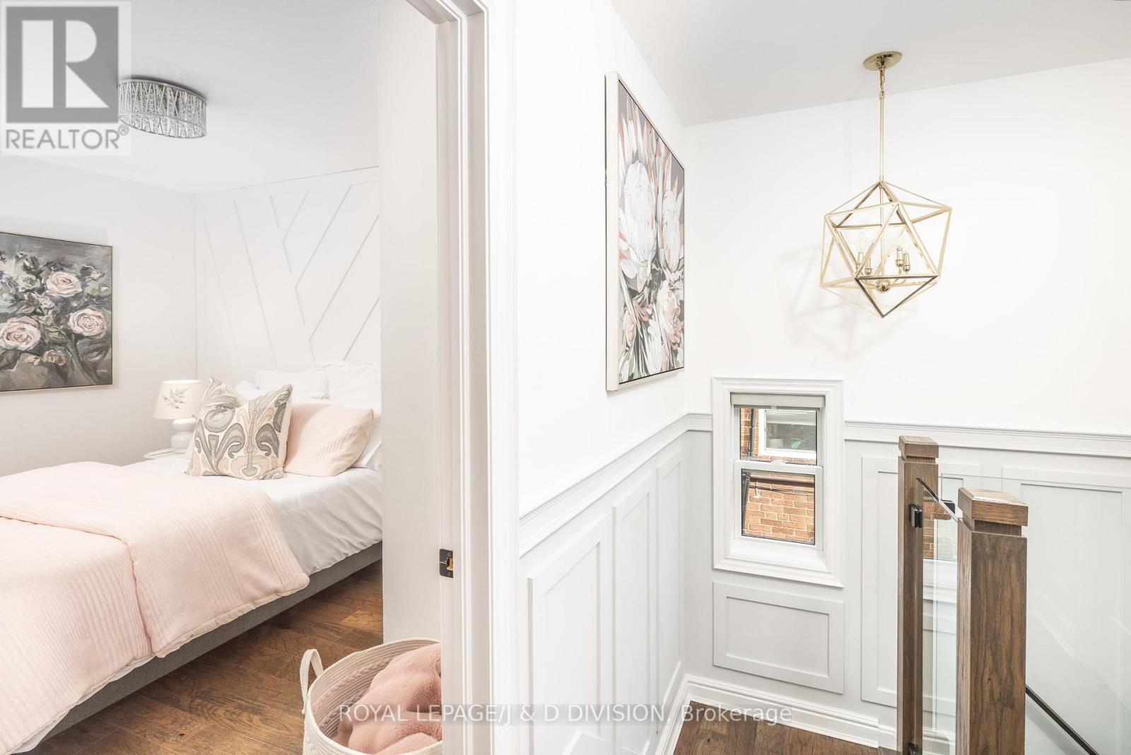 6 LANKIN BOULEVARD - 40