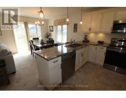 Laundry room - 20 Huron Heights Drive, Ashfield Colborne Wawanosh, ON N7A0B1 Photo 9