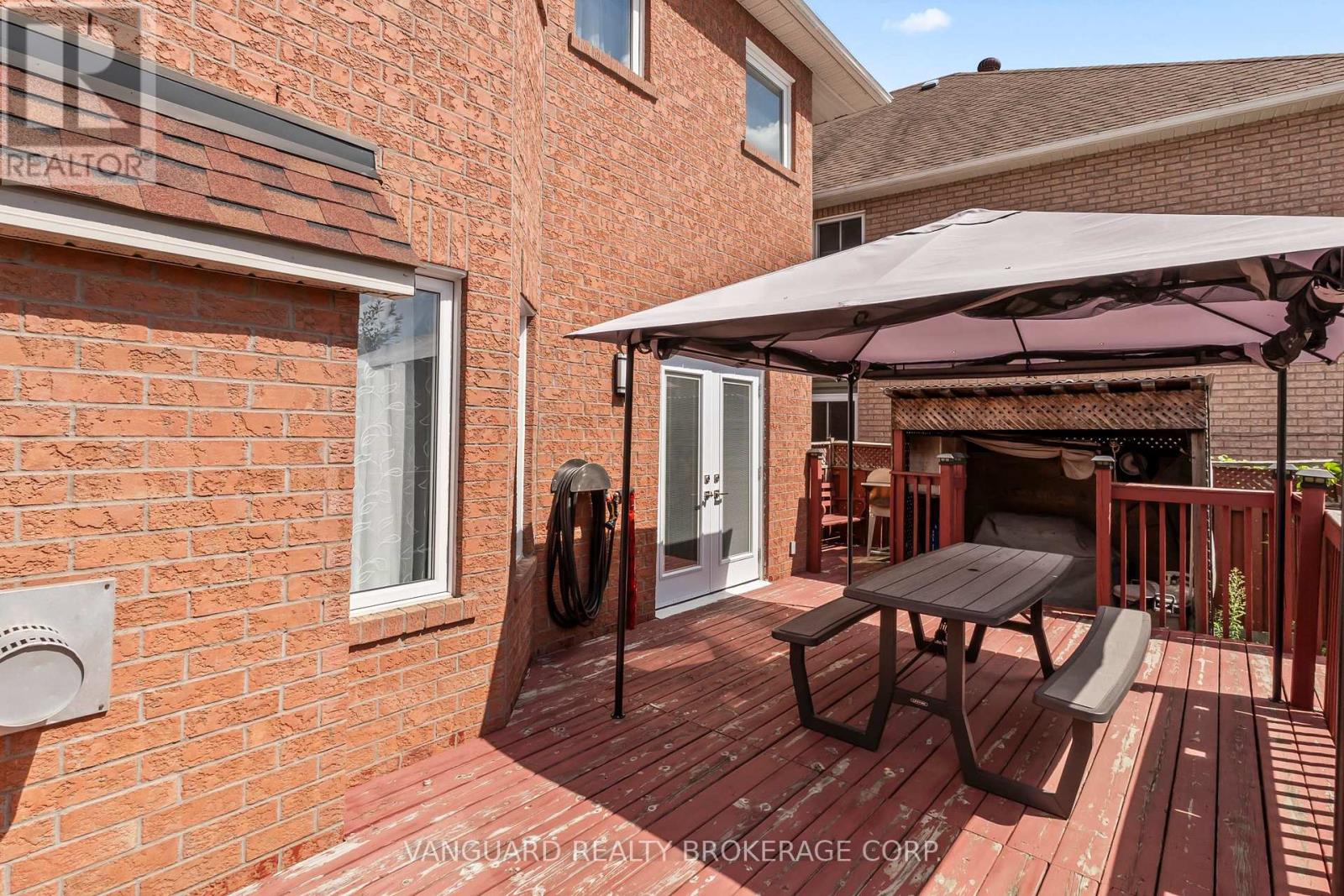84 SAPPHIRE DRIVE - Image 41