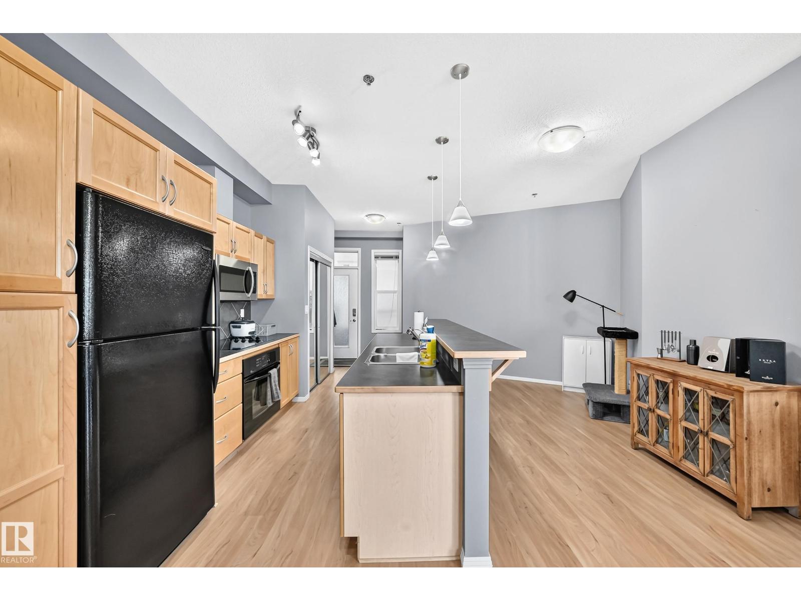 #349 4827 104A ST NW - Image 12