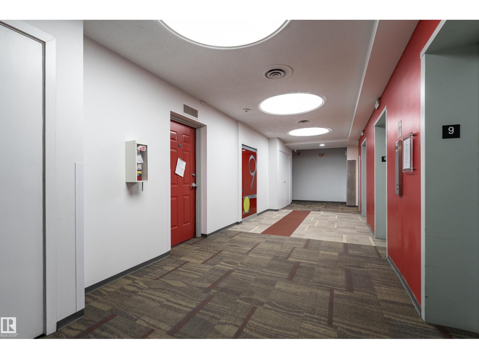#913 10024 JASPER AV NW - 12