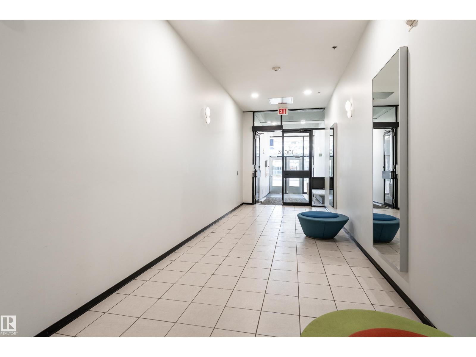 #913 10024 JASPER AV NW - 14