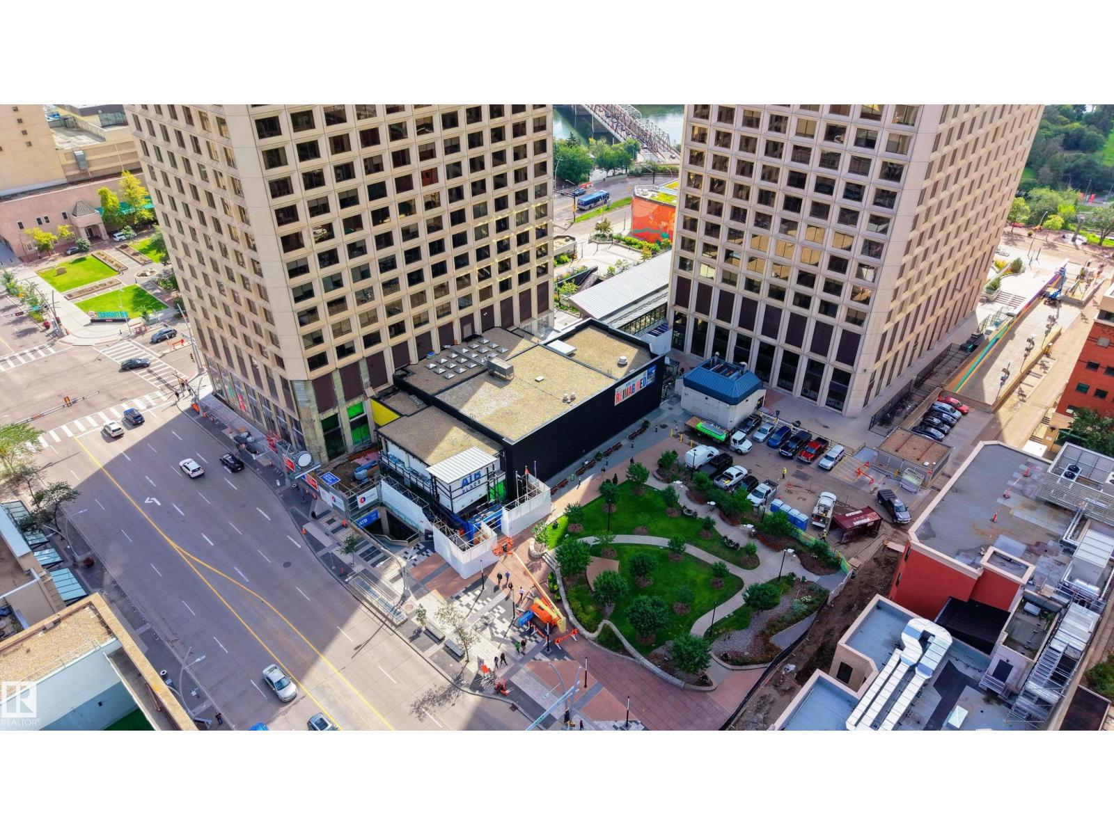 #913 10024 JASPER AV NW - 18