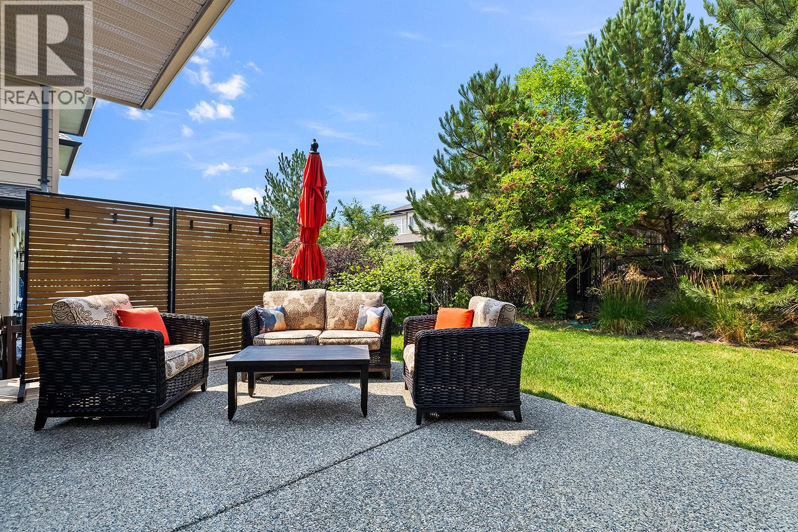 12905 Lake Hill Lane - Image 15
