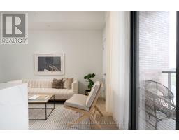 809 - 383 Sorauren Avenue, Toronto, ON M6R0A4 Photo 8