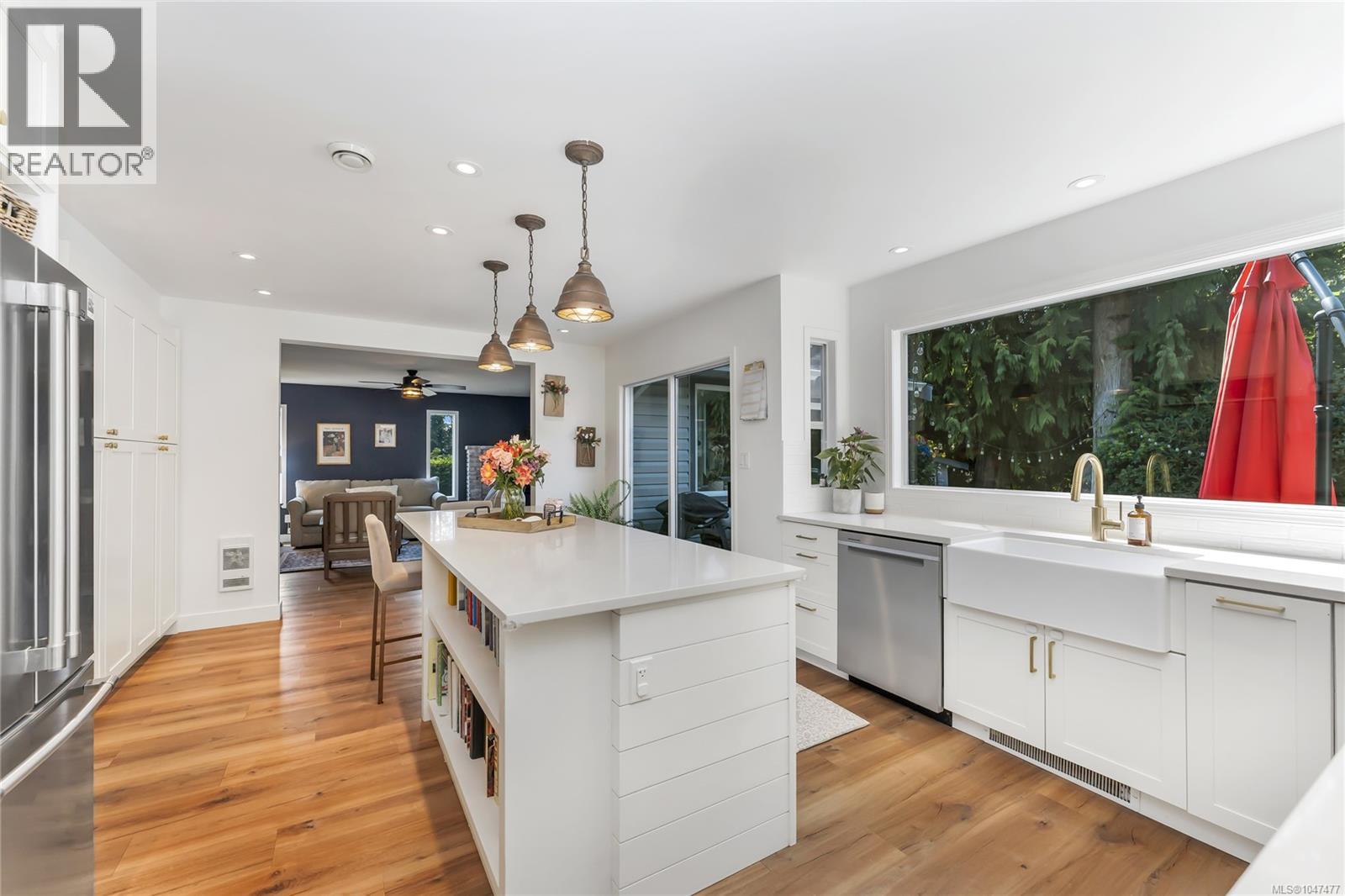 2146 Henlyn Dr - 1