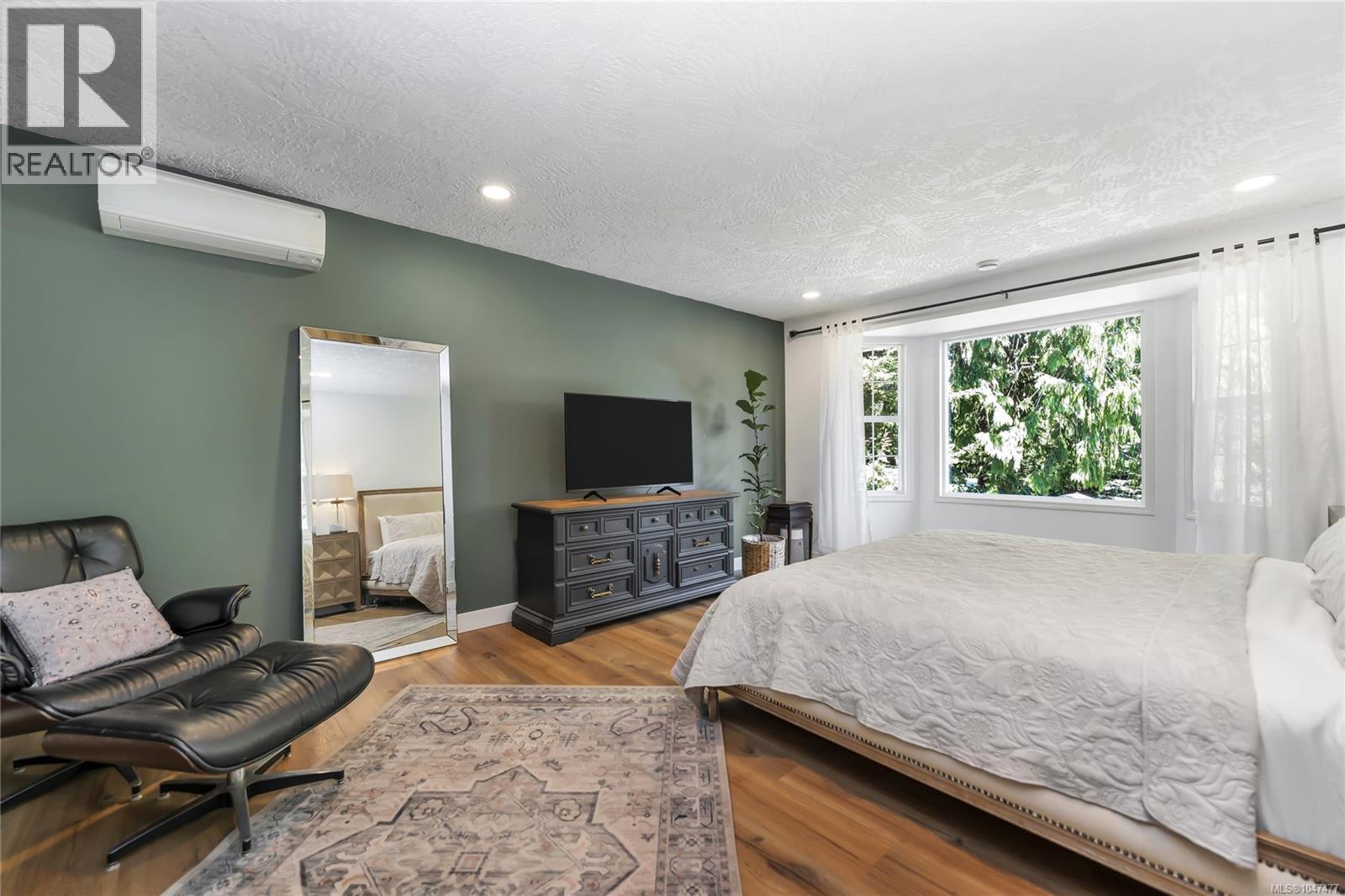 2146 Henlyn Dr - Image 28
