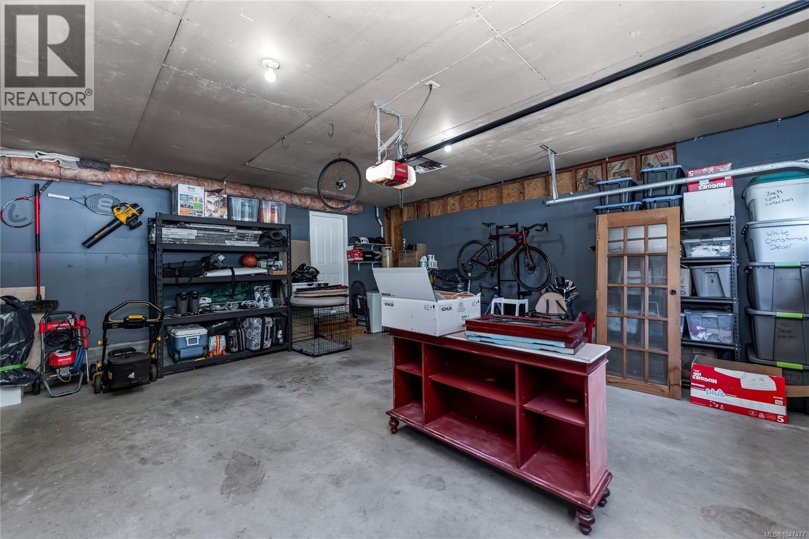 2146 Henlyn Dr - 44