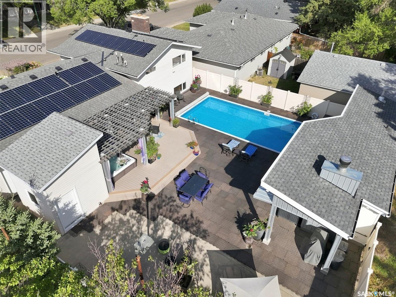 273 Carleton DRIVE - 6