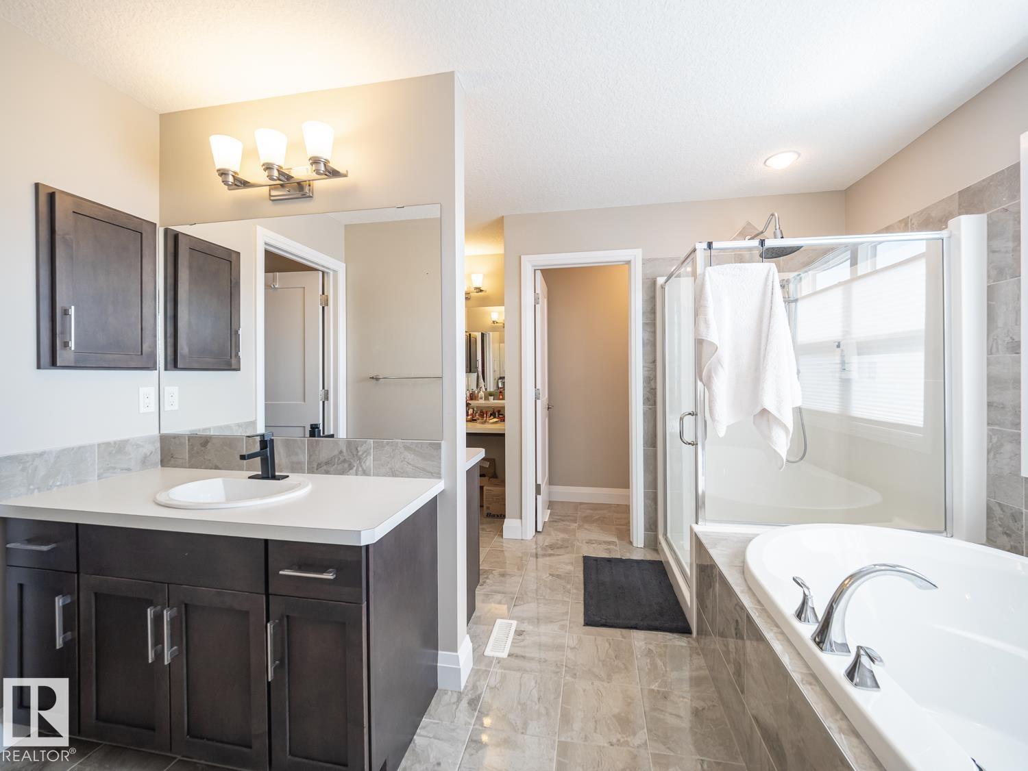 121 SUNWOOD BAY - Image 21