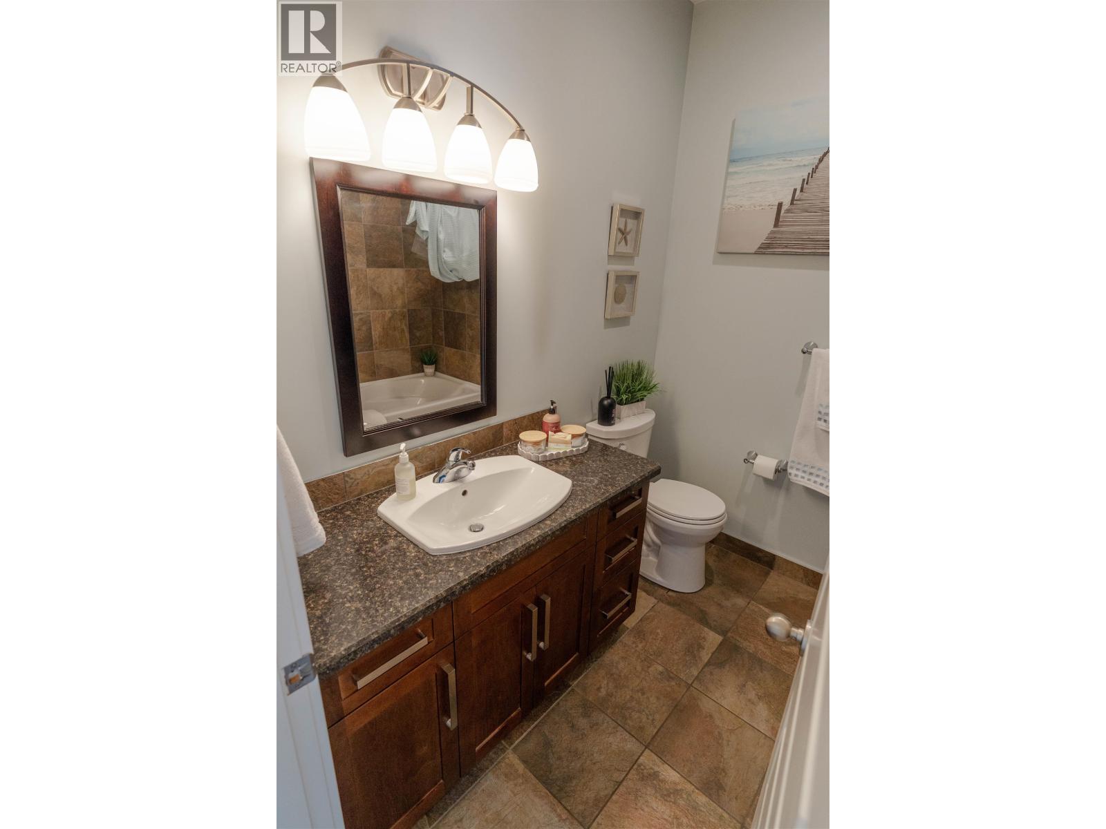 13816 CARDINAL ROAD, Charlie Lake