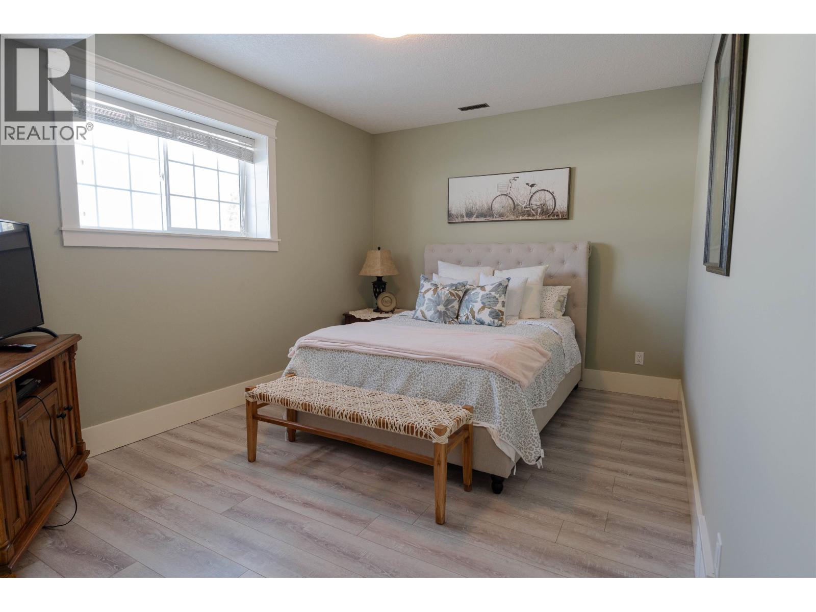 13816 CARDINAL ROAD, Charlie Lake