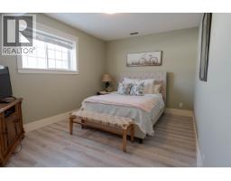 13816 Cardinal Road, Charlie Lake, BC V0C1H0 Photo 25