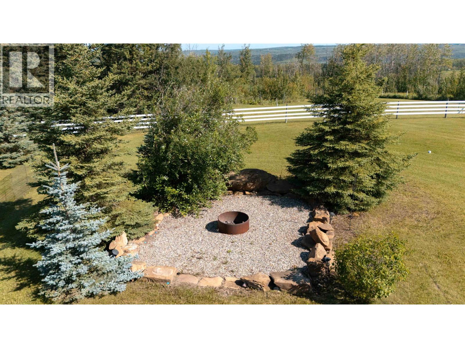 13816 CARDINAL ROAD, Charlie Lake